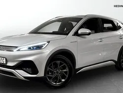 Vit (beige) Begagnad 2022 BYD Atto 3 Design SUV | 289 900 kr (Marknadspris)