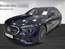 Mörkblå (blå) Begagnad 2025 Mercedes E300 AMG line Kombi | 719 000 kr (Superpris)