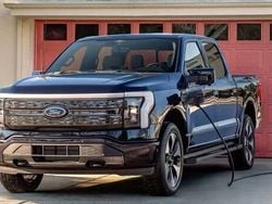 Begagnad 2023 Ford F-150 Lariat Pickup | 1 868 750 kr