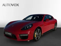 Röd Begagnad 2014 Porsche Panamera GTS Sedan | 549 000 kr