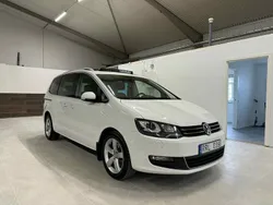 Vit Begagnad 2013 VW Sharan Minibuss | 119 900 kr (Marknadspris)