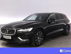 Svart Begagnad 2022 Volvo V60 Inscription Kombi | 369 900 kr (Marknadspris)
