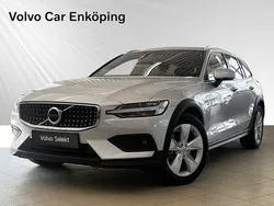 Silver Begagnad 2021 Volvo V60 CC Kombi | 399 900 kr (Lite dyr)