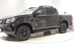 Svart Begagnad 2021 Nissan Navara 360º Pickup | 359 900 kr (Lite dyr)