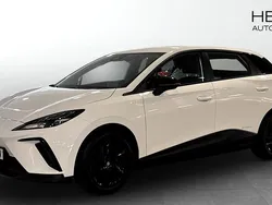 Vit (white) Begagnad 2023 MG MG4 EV Halvkombi | 259 900 kr (Marknadspris)