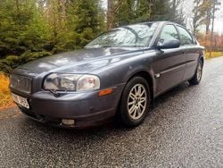 Grå Begagnad 2003 Volvo S80 Business Edition Sedan | 24 900 kr (Marknadspris)