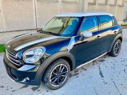 Svart Begagnad 2014 Mini Cooper D Countryman Chili SUV | 122 000 kr (Marknadspris)
