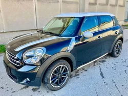 Svart Begagnad 2014 Mini Cooper D Countryman Chili SUV | 122 000 kr (Marknadspris)