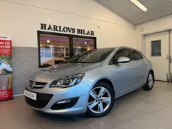 Grå Begagnad 2015 Opel Astra Enjoy Halvkombi | 107 000 kr (Marknadspris)