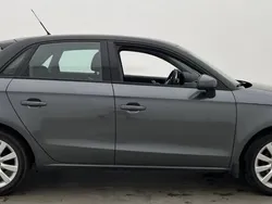 Grå Begagnad 2014 Audi A1 Sportback Sport Halvkombi | 104 999 kr (Marknadspris)