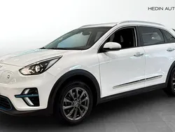 Vit (white) Begagnad 2022 Kia e-Niro Advance SUV | 252 900 kr