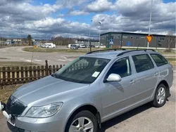 Silver Begagnad 2013 Skoda Octavia Elegance Kombi | 83 000 kr (Bra pris)