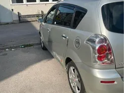 Silver Begagnad 2005 Toyota Corolla Verso Minibuss | 55 000 kr (Bra pris)