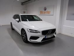 Vit Begagnad 2020 Volvo V60 Kombi | 289 900 kr (Marknadspris)