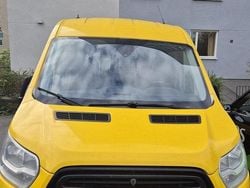 Gul Begagnad 2018 Ford Transit Kombi | 97 000 kr (Lite dyr)