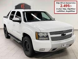 Vit Begagnad 2010 Chevrolet Avalanche Van | 179 000 kr