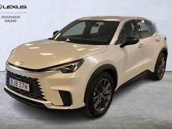 Vit Ny 2024 Lexus LBX SUV | 359 000 kr (Marknadspris)