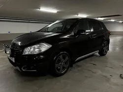 Brun Begagnad 2014 Suzuki SX4 S-Cross SUV | 90 000 kr (Marknadspris)