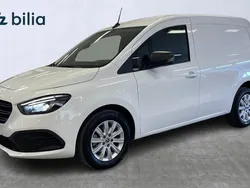 Vit Begagnad 2023 Mercedes Citan 110 Van | 248 750 kr (Marknadspris)