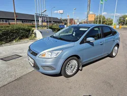 Grå Begagnad 2009 Ford Focus Trend Halvkombi | 28 000 kr