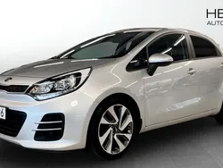 Begagnad 2016 Kia Rio Halvkombi | 99 500 kr (Marknadspris)