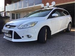 Vit Begagnad 2012 Ford Focus Titanium Kombi | 41 000 kr (Bra pris)