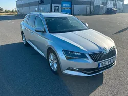Silver Begagnad 2018 Skoda Superb Business Line Kombi | 87 000 kr