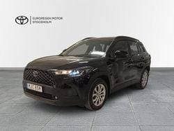 Svart Begagnad 2024 Toyota Corolla Cross Active SUV | 369 900 kr (Marknadspris)