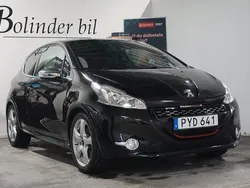 Svart Begagnad 2013 Peugeot 208 GTi Halvkombi | 96 900 kr (Marknadspris)