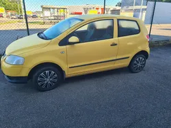 Gul Begagnad 2006 VW Fox Halvkombi | 18 500 kr