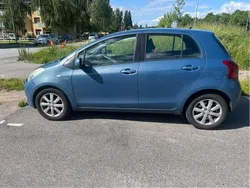 Grå Begagnad 2008 Toyota Yaris Halvkombi | 20 000 kr (Bra pris)