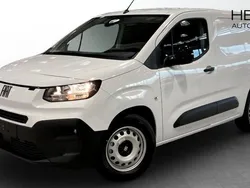 Vit (white) Ny 2024 Fiat e-Doblò Minibuss | 468 625 kr