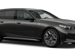 Grå Ny 2025 BMW 530e Shadowline Kombi | 750 800 kr (Lite dyr)