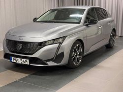 Grå Begagnad 2022 Peugeot 308 Allure Halvkombi | 209 800 kr (Marknadspris)