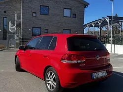 Röd Begagnad 2011 VW Golf VI Halvkombi | 42 000 kr (Bra pris)