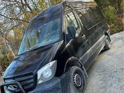 Svart Begagnad 2018 Mercedes Sprinter Van | 189 000 kr (Bra pris)