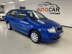 Blå Begagnad 2003 Skoda Fabia Halvkombi | 19 900 kr (Marknadspris)