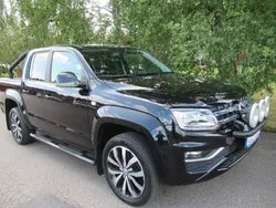 Svart (svart metallic) Begagnad 2018 VW Amarok Highline Pickup | 361 250 kr (Marknadspris)