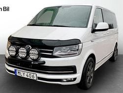 Vit Begagnad 2016 VW Multivan Highline Van | 349 000 kr (Marknadspris)