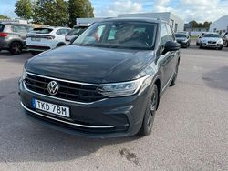 Grå (urano grey) Begagnad 2023 VW Tiguan SUV | 329 000 kr (Lite dyr)
