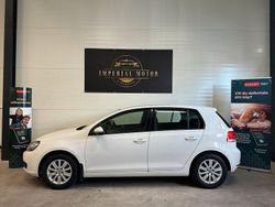 Vit Begagnad 2010 VW Golf VI Halvkombi | 68 900 kr (Marknadspris)