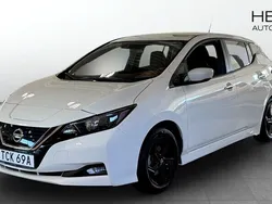 Vit (white) Begagnad 2022 Nissan Leaf Halvkombi | 199 900 kr (Marknadspris)