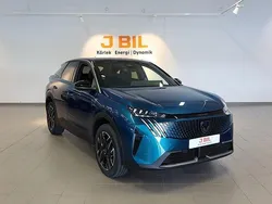 Blå obsession Begagnad 2025 Peugeot 3008 GT SUV | 389 900 kr