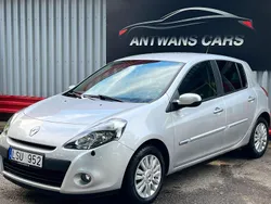 Silver Begagnad 2011 Renault Clio R.S. Halvkombi | 59 900 kr (Lite dyr)