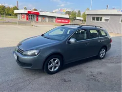 Grå Begagnad 2010 VW Golf VI Kombi | 46 000 kr (Marknadspris)