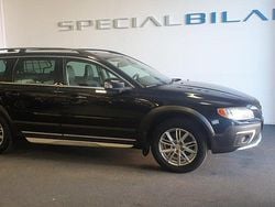Svart Begagnad 2014 Volvo XC70 Summum Kombi | 179 000 kr (Marknadspris)
