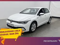 Vit Begagnad 2020 VW Golf VIII Halvkombi | 244 800 kr (Marknadspris)