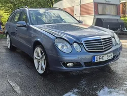 Blå Begagnad 2007 Mercedes E220 Classic Kombi | 39 000 kr