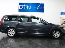 Grå Begagnad 2011 Volvo V70 Summum Kombi | 74 500 kr (Marknadspris)