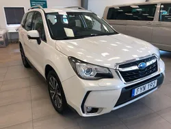 Vit Begagnad 2017 Subaru Forester SUV | 205 009 kr (Marknadspris)